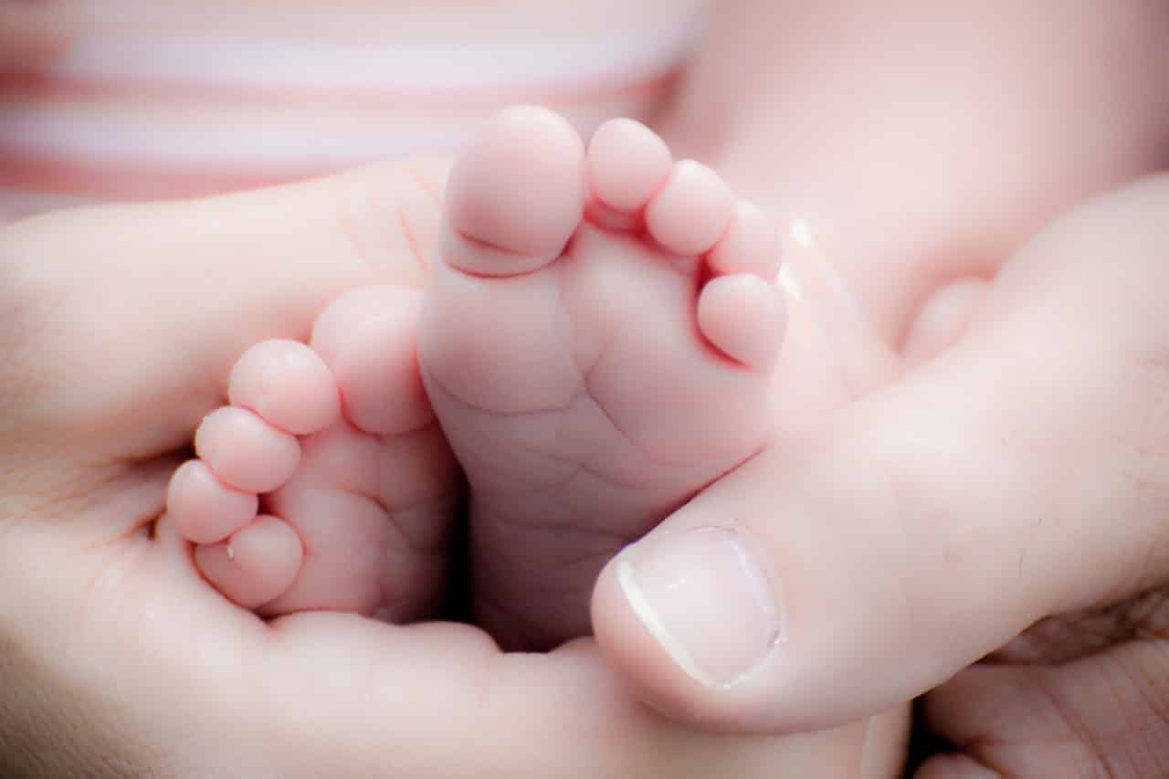 infant-massage-tips