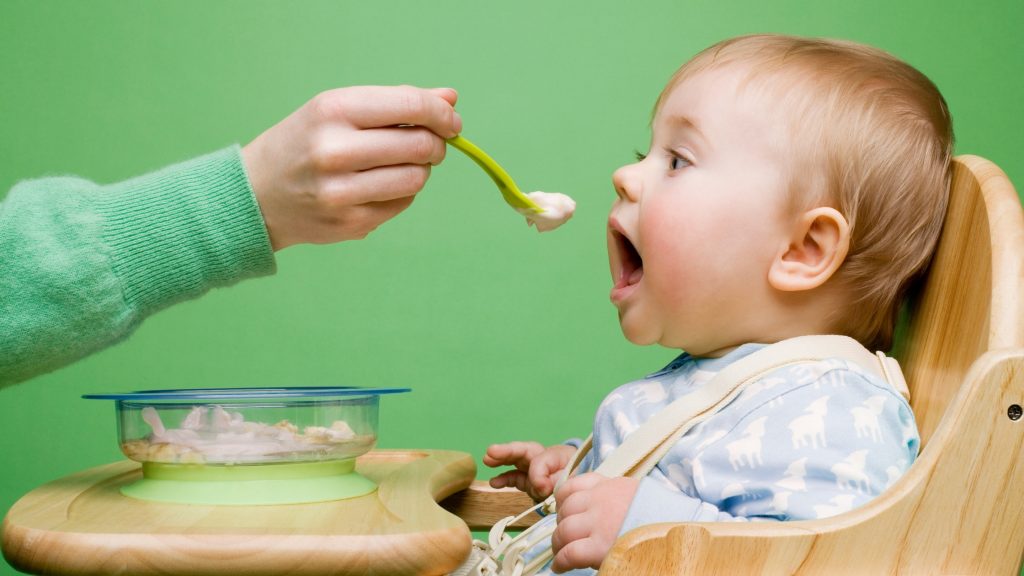 when can babies eat baby food