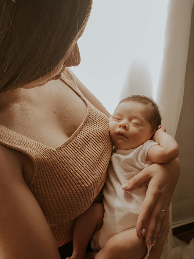 Denver Newborn Nights: Night Nurse vs Night Nanny