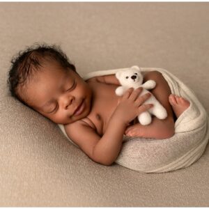 Family in Centennial with Due Date 08/04/2025